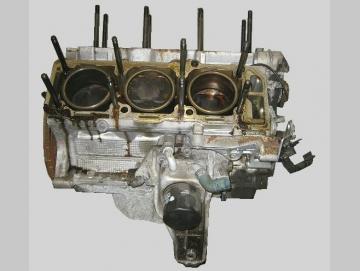 Lancia Thesis 3.0 V 6  Motor Rumpf