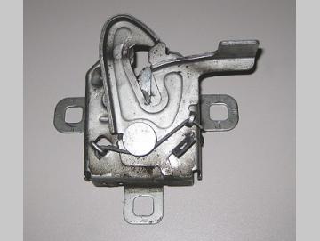 Fiat Panda  Entriegelung Motorhaube  Fiat Nr.: 46820385