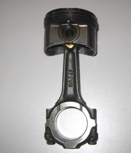 Fiat Panda 1.1 Kolben mit Pleuel Zylinder 1 Fiat Panda 1.1 Kolben mit Pleuel Zylinder 1