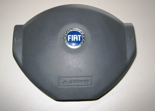 Fiat Panda Fahrer - Airbag mit Verkleidung Fiat Nr.: 735411159