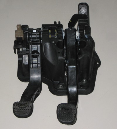 Lancia Thesis Pedalblock