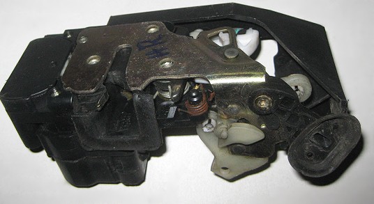 Alfa Romeo 156 Türschloss hinten rechts Alfa Romeo 156 Türschloss hinten rechts