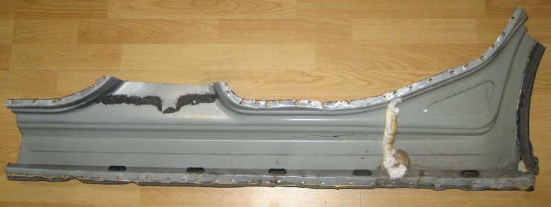 Alfa Romeo 159 Schweller Teilstück rechts Alfa Romeo 159 Schweller Teilstück rechts