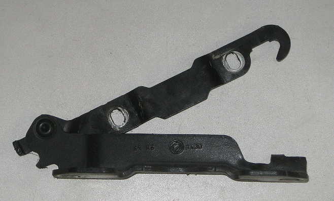 Alfa Romeo 159 Haubenscharnier links