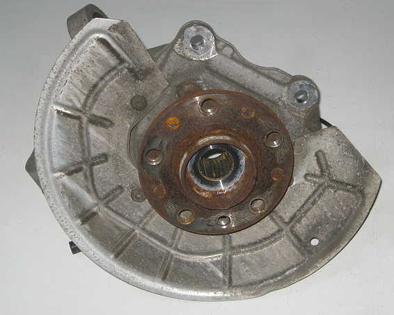 Alfa Romeo Giulia 2.2 Jtdm Achsschenkel hinten links Alfa Romeo Giulia 2.2 Jtdm Achsschenkel hinten links