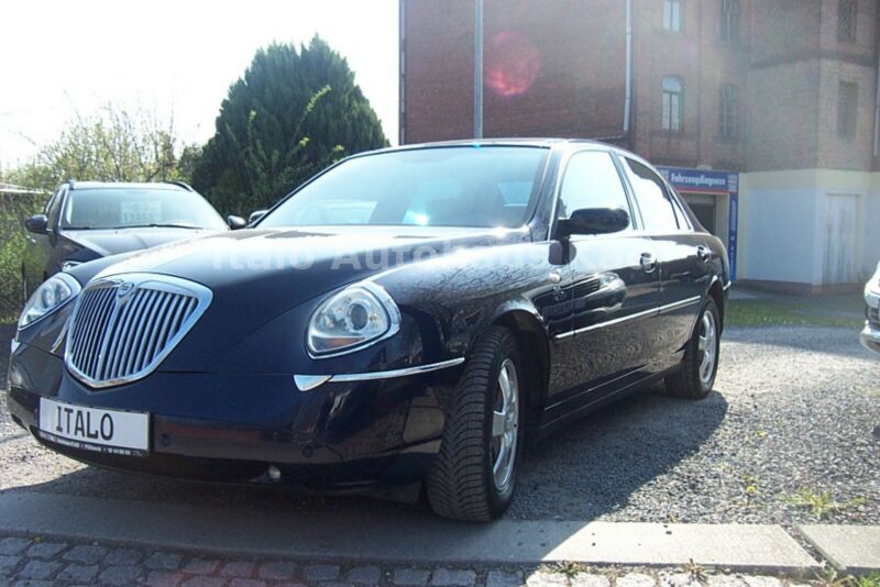 Lancia thesis 2 4 20v emblema 02 image